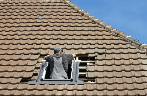 Pose de velux - Saint-Benoît-des-Ondes